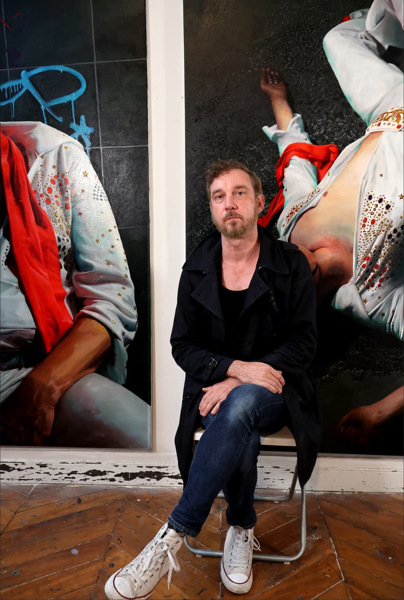 Mathieu Weiler dans son atelier à la Ruche Paris